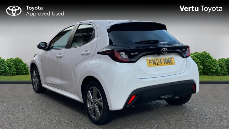 Toyota Yaris 1.5 Hybrid Icon 5dr CVT Hybrid Hatchback